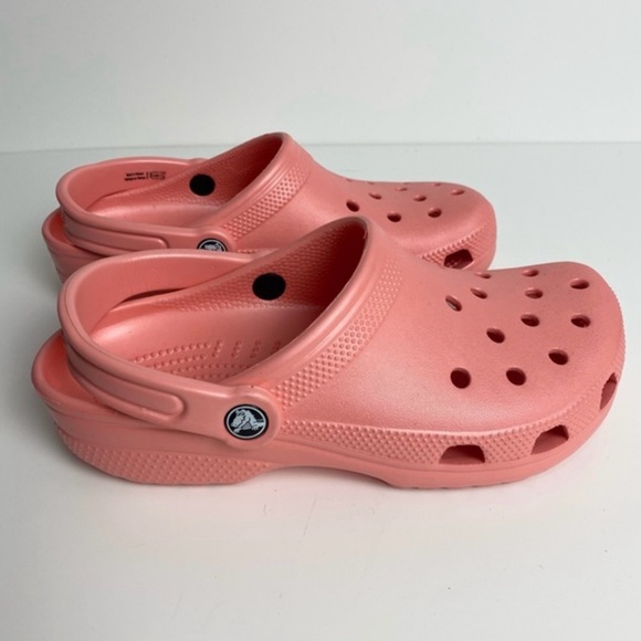 COPY - Women Crocs Fresco Pink - Picture 1 of 2